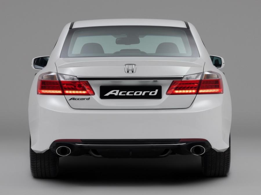  Honda Accord Sedan 2013 года  (CIS) (фото 26 из 30)